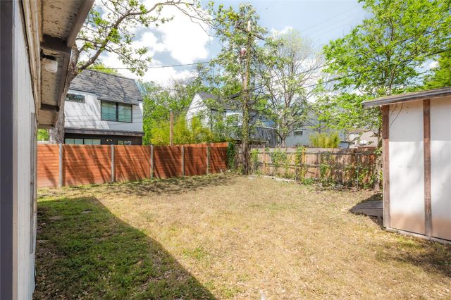 1706 Riverview ST, Austin, TX 78702