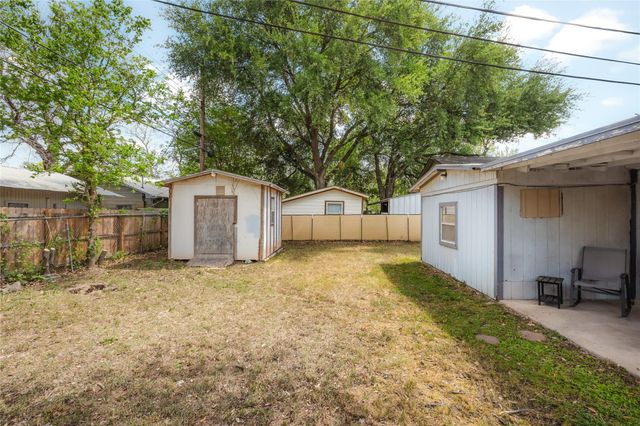 1706 Riverview ST, Austin, TX 78702