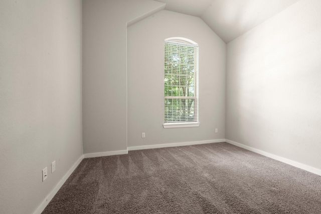 150 Mayfield Drive, Montgomery, TX 77316