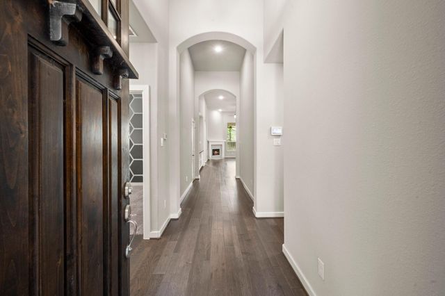 150 Mayfield Drive, Montgomery, TX 77316