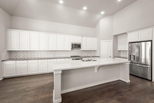 150 Mayfield Drive, Montgomery, TX 77316