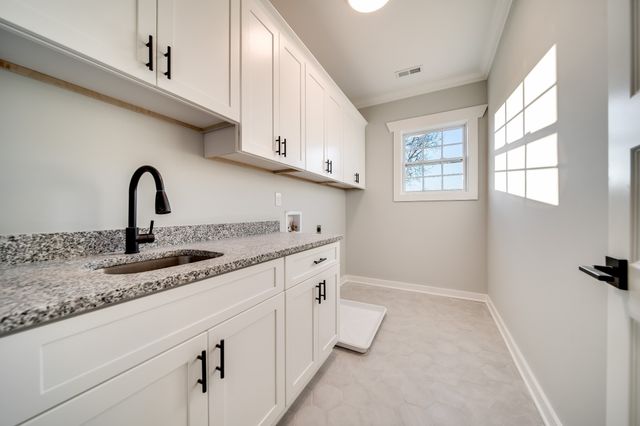 2509A Scovel St, Nashville, TN 37208