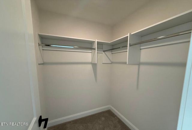 1331 Wagon Hitch Rd, Knoxville, TN 37934