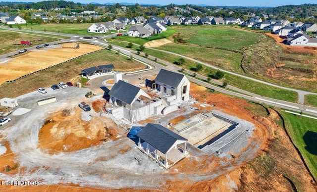 1331 Wagon Hitch Rd, Knoxville, TN 37934