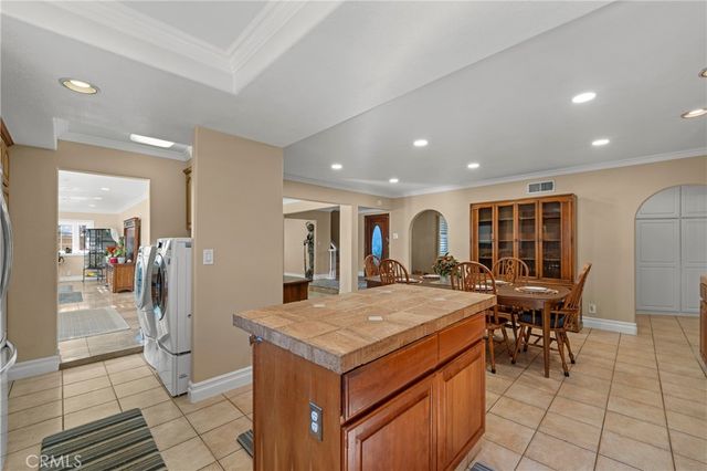 4346 E Casselle Avenue, Orange, CA 92869