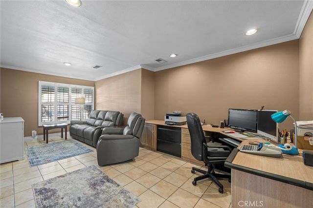 4346 E Casselle Avenue, Orange, CA 92869