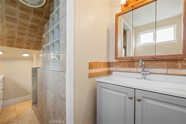 4346 E Casselle Avenue, Orange, CA 92869