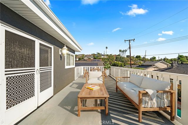 4346 E Casselle Avenue, Orange, CA 92869