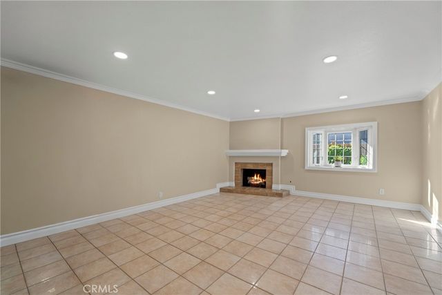 4346 E Casselle Avenue, Orange, CA 92869