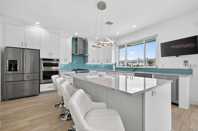 314 6TH AVENUE, Indian Rocks Beach, FL 33785