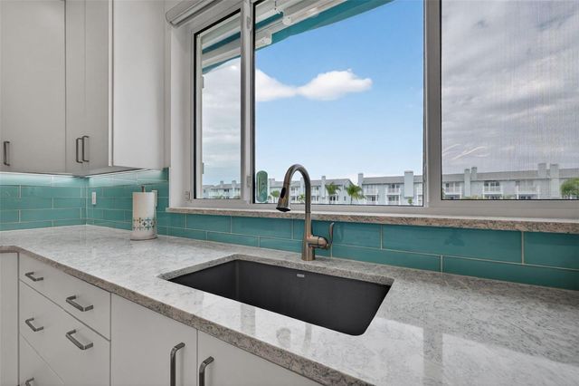 314 6TH AVENUE, Indian Rocks Beach, FL 33785