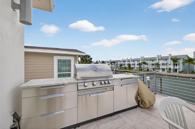 314 6TH AVENUE, Indian Rocks Beach, FL 33785