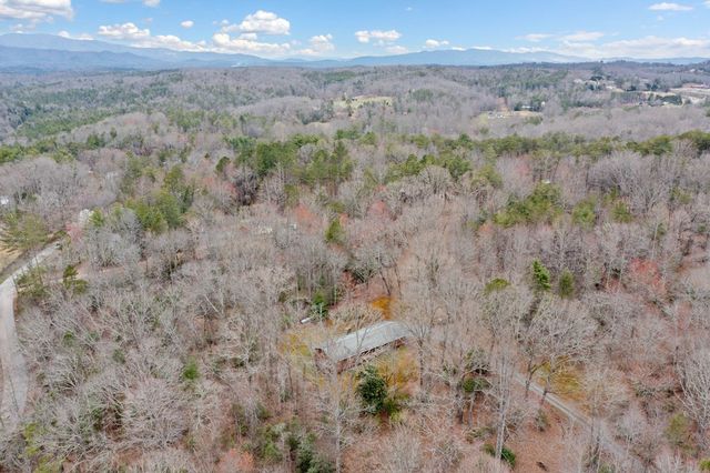 320 Old Hwy 2, Blue Ridge, GA 30513