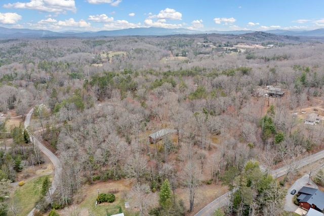 320 Old Hwy 2, Blue Ridge, GA 30513