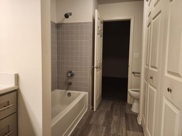 2822 Gypsum Circle, Naperville, IL 60564