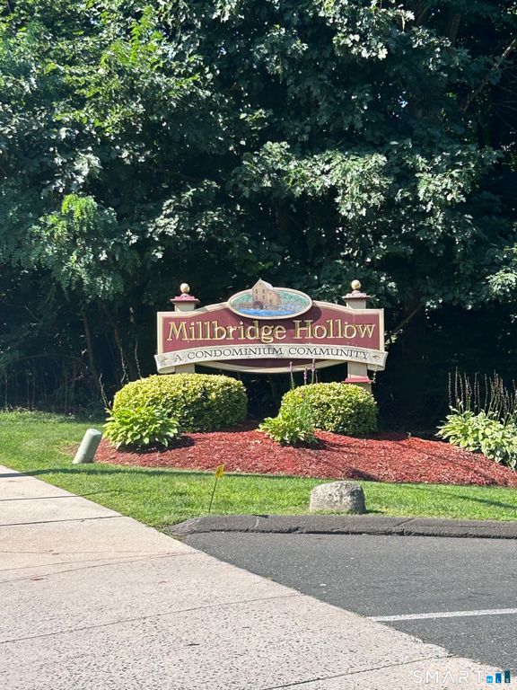 28 Prospect Street 2, Manchester, CT 06040