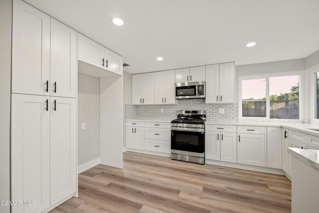 2405 Lee Street, Simi Valley, CA 93065