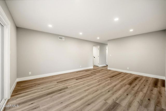 2405 Lee Street, Simi Valley, CA 93065