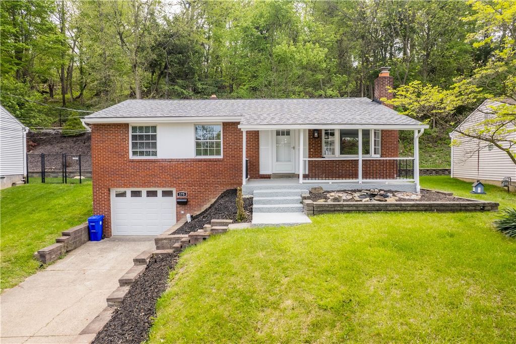 175 Parkedge Rd, Green Tree, PA 15220