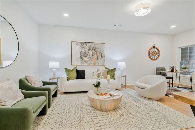 2171 James Alley, Atlanta, GA 30345