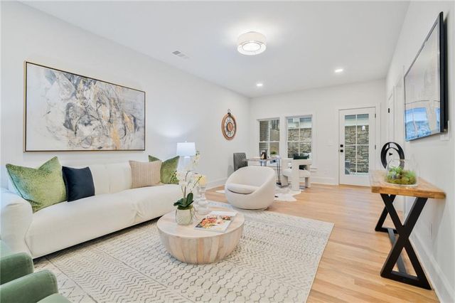 2171 James Alley, Atlanta, GA 30345