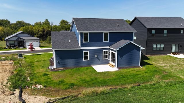 7502 E 116th Avenue, Crown Point, IN 46307