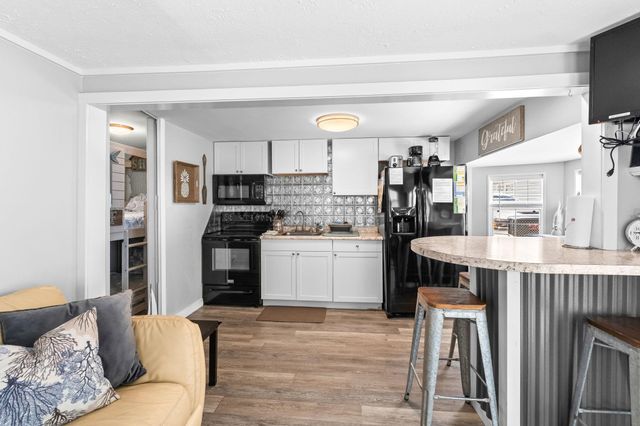 6001 - L-39 S Kings Hwy., Myrtle Beach, SC 29575
