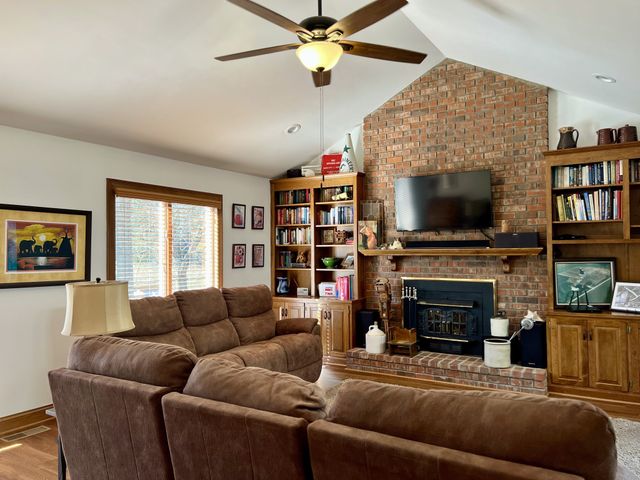 1102 Woodmont Cir, Franklin, KY 42134