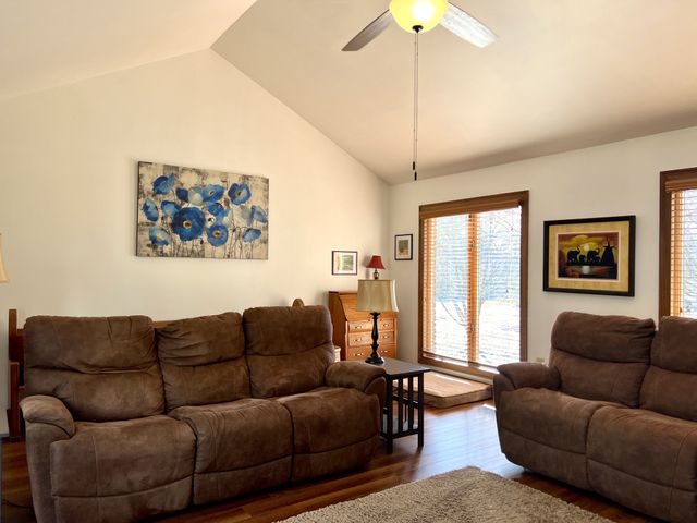 1102 Woodmont Cir, Franklin, KY 42134