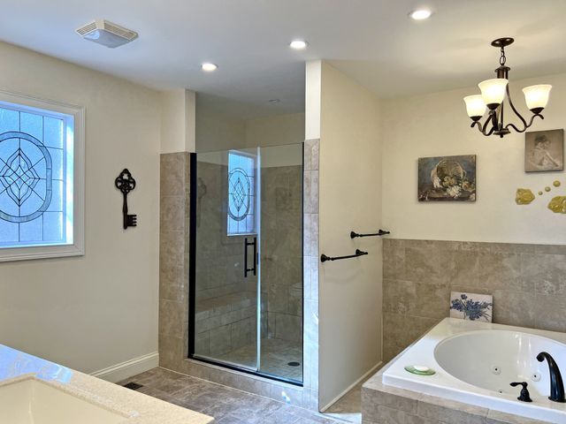 1102 Woodmont Cir, Franklin, KY 42134