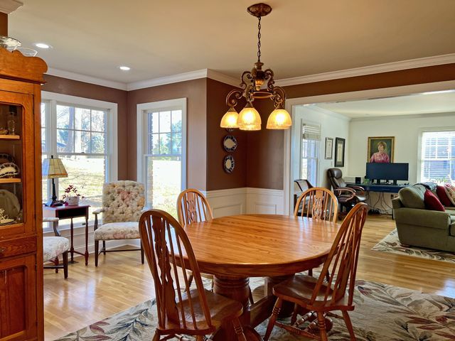 1102 Woodmont Cir, Franklin, KY 42134