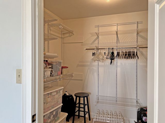 1102 Woodmont Cir, Franklin, KY 42134