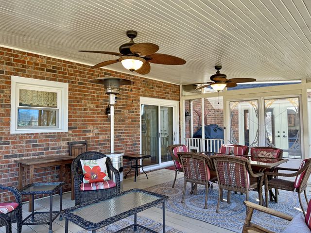 1102 Woodmont Cir, Franklin, KY 42134