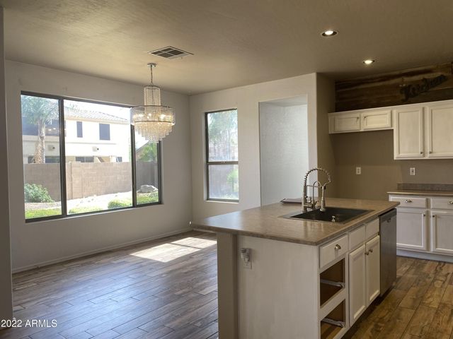 5171 W KAREN Drive, Glendale, AZ 85308