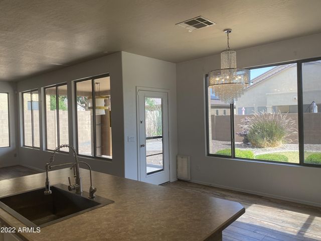 5171 W KAREN Drive, Glendale, AZ 85308