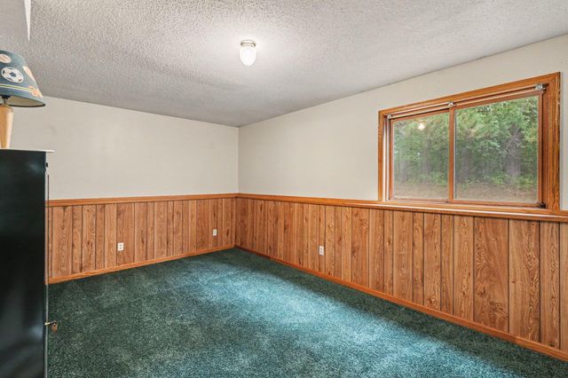 536 218th Avenue NE, East Bethel, MN 55011
