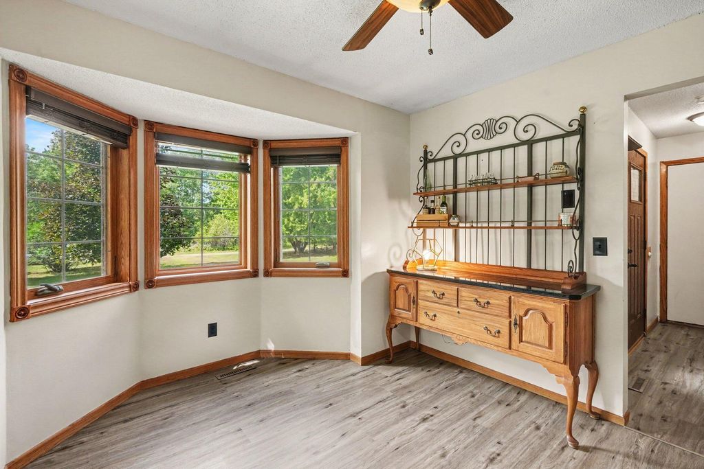 536 218th Avenue NE, East Bethel, MN 55011 — photo 2