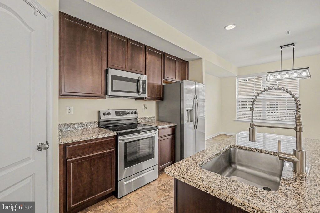 Image 13 of property listing at 414 CHARLESTOWN CROSSING BLVD, North East, MD 21901