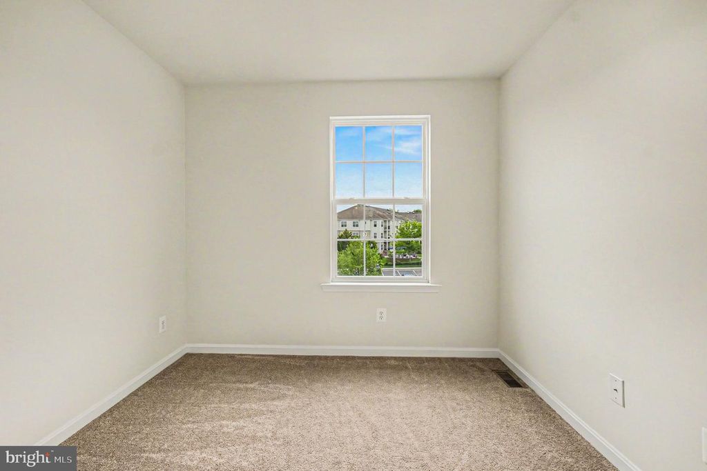Image 27 of property listing at 414 CHARLESTOWN CROSSING BLVD, North East, MD 21901