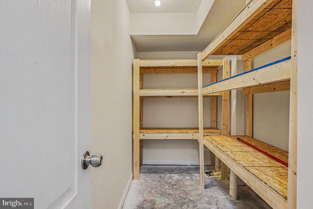 Image 7 of property listing at 414 CHARLESTOWN CROSSING BLVD, North East, MD 21901