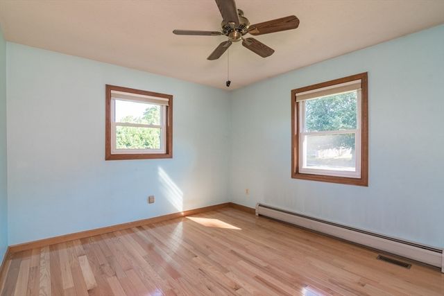 63 Tinkham Rd, Springfield, MA 01129