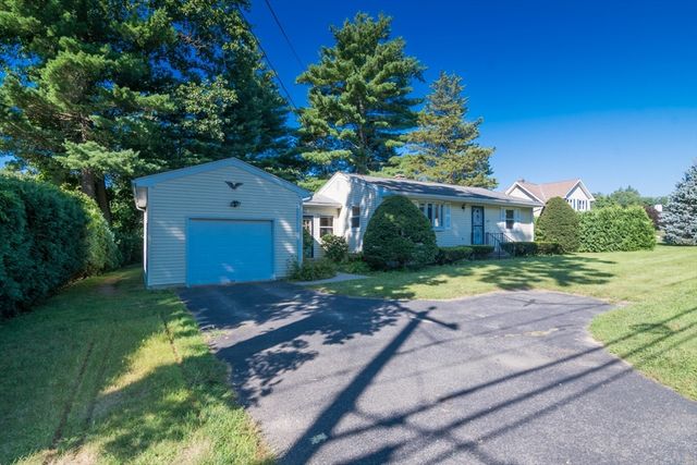 63 Tinkham Rd, Springfield, MA 01129