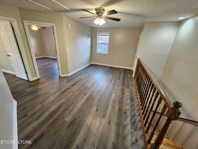 119 Banks Tr, Kodak, TN 37764