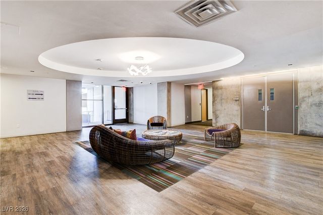 353 East Bonneville Avenue 233, Las Vegas, NV 89101