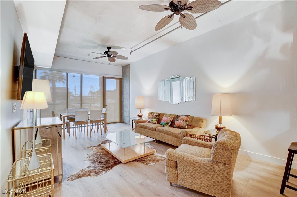 353 East Bonneville Avenue 233, Las Vegas, NV 89101