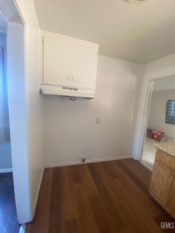 1312 Tate Street, Bakersfield, CA 93306