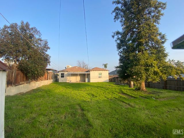 1312 Tate Street, Bakersfield, CA 93306