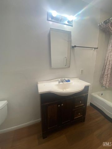 1312 Tate Street, Bakersfield, CA 93306