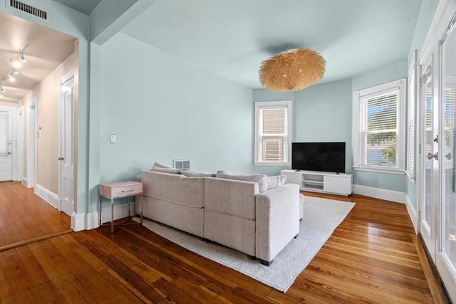 86 Roseclair St 2, Boston, MA 02125