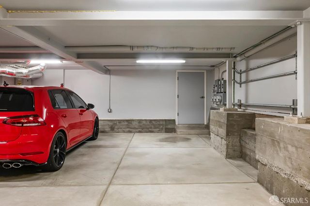 527 Lincoln Way, San Francisco, CA 94122